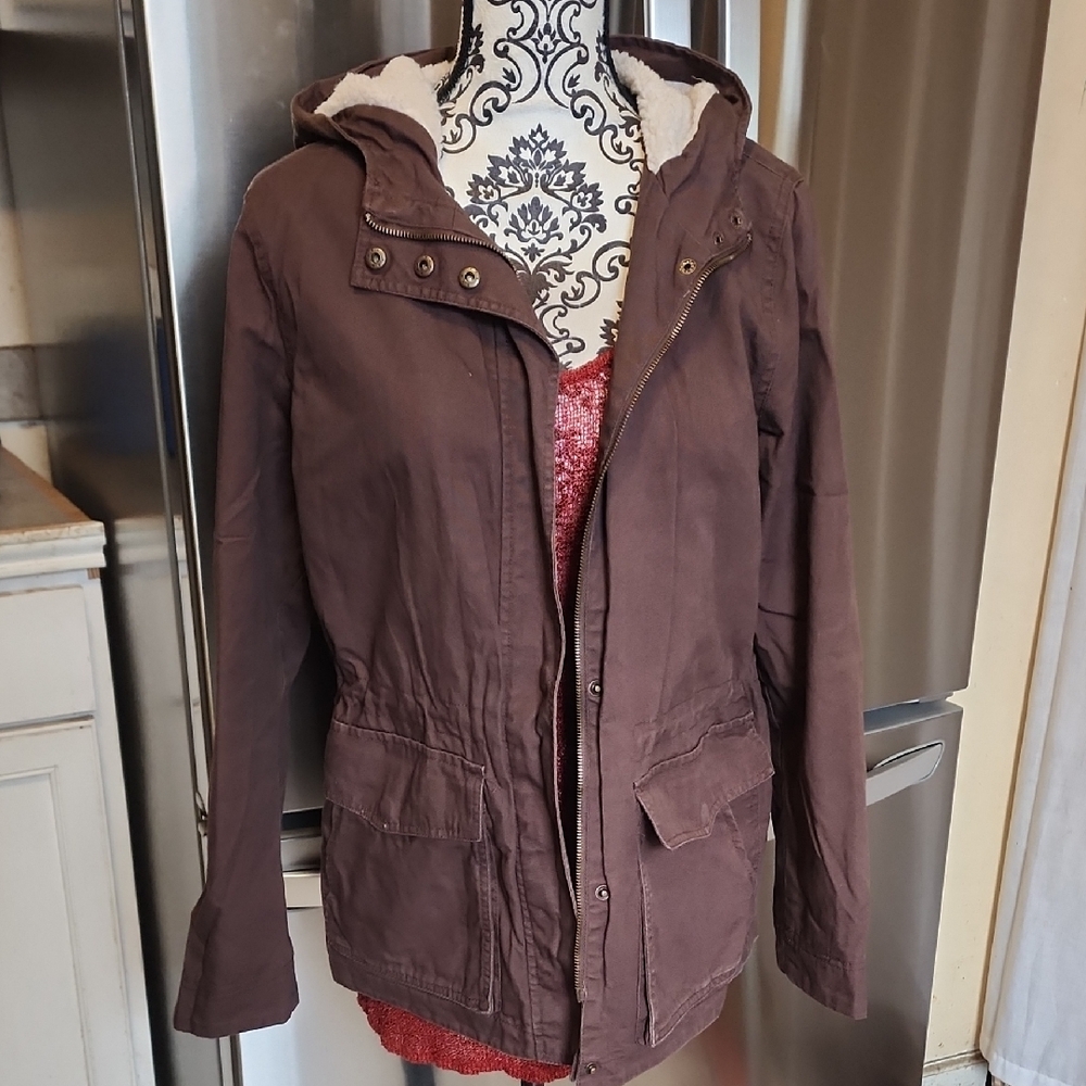 Magellan Outdoors Brown Utility Jacket Medium Used